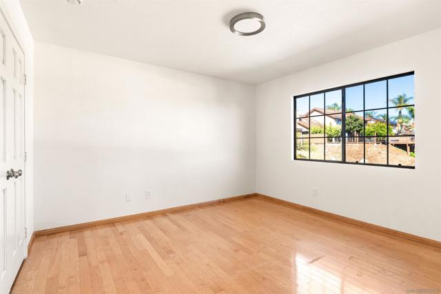 5838 Yokohama Ct, San Diego CA: https://media.crmls.org/mediaz/22973b2f-7feb-4ee6-9d1d-ff8cd6b56bf1.jpg