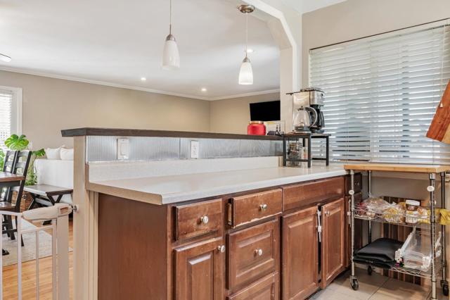 1522 Hudson Street, Redwood City CA: https://media.crmls.org/mediaz/22977bfb-7d5c-4de2-9a3f-f8616001751a.jpg