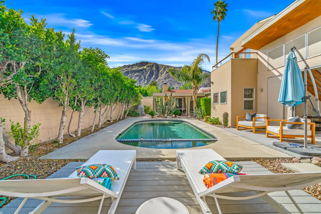 610 S Camino Real, Palm Springs CA: https://media.crmls.org/mediaz/22979a25-092b-4699-b778-b59b6161058b.jpg