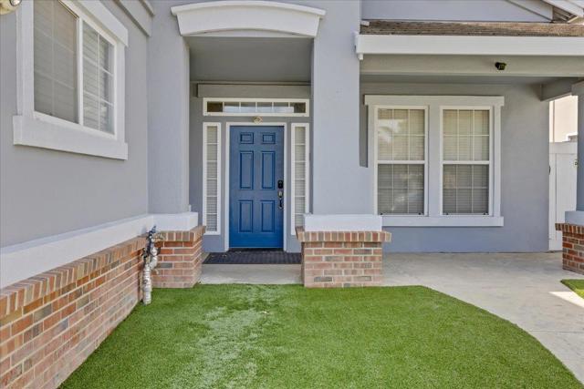 493 Churchill Way, Salinas CA: https://media.crmls.org/mediaz/2297b299-ae30-4a77-9059-31d6dfaf8baf.jpg