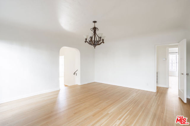 165 S Mansfield Avenue, Los Angeles CA: https://media.crmls.org/mediaz/2298c831-9580-4355-8c3c-f093b2e9e18f.jpg