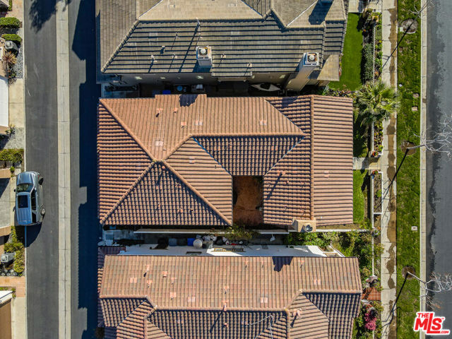 1324 Donegal Way photo 5
