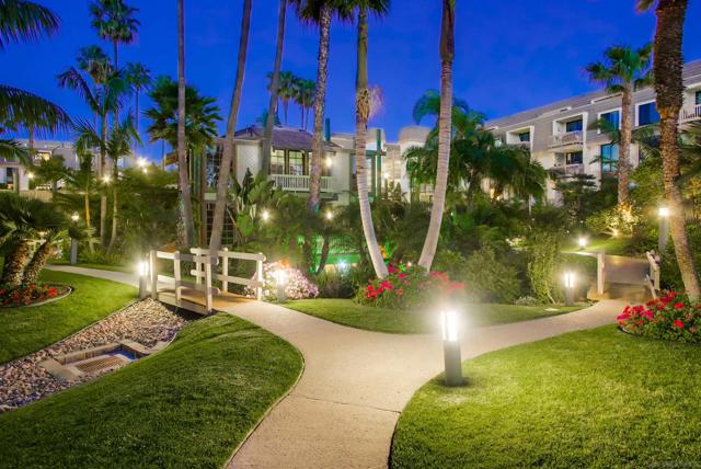 999 N Pacific St, Oceanside CA: https://media.crmls.org/mediaz/229be32a-5dcc-4319-b053-97af02fb1bd2.jpg