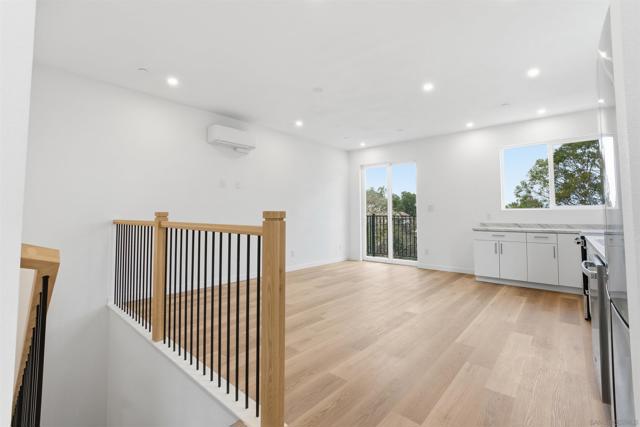 490 Lado De Loma Dr #1-4, Vista CA: https://media.crmls.org/mediaz/229c0608-17c0-49f9-ab9c-4656e9dd3e41.jpg