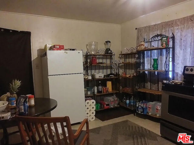 260 Adella Street, Susanville CA: https://media.crmls.org/mediaz/229cb688-7e05-4b52-b96d-9658413836a3.jpg