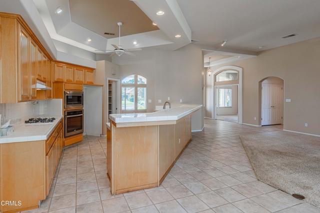 Detail Gallery Image 19 of 51 For 13300 Coco Palm Ct, Bakersfield,  CA 93314 - 4 Beds | 3 Baths