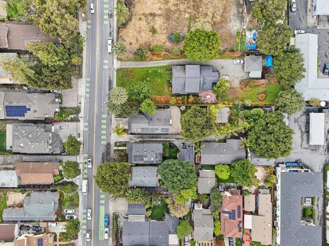 731 Calderon Avenue, Mountain View CA: https://media.crmls.org/mediaz/229ebaf2-e825-4cbf-b4de-1d05a8995ce8.jpg