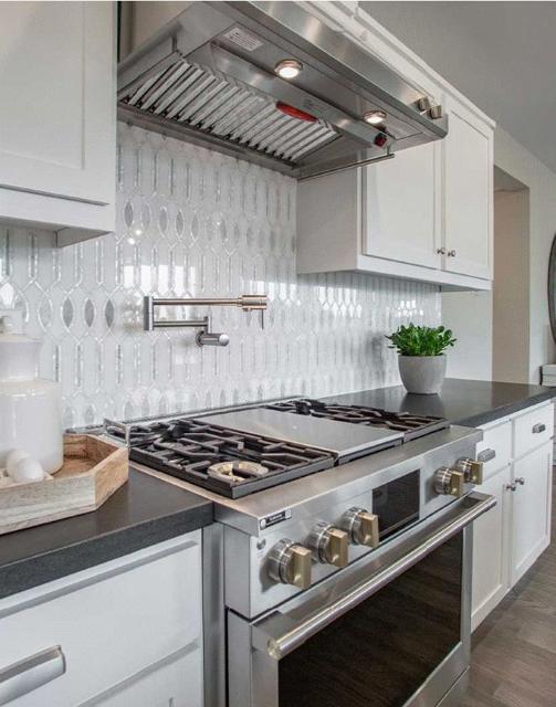 7120 Rece Lane, Gilroy CA: https://media.crmls.org/mediaz/22a013ca-f678-459b-bbd7-f221b5224009.jpg