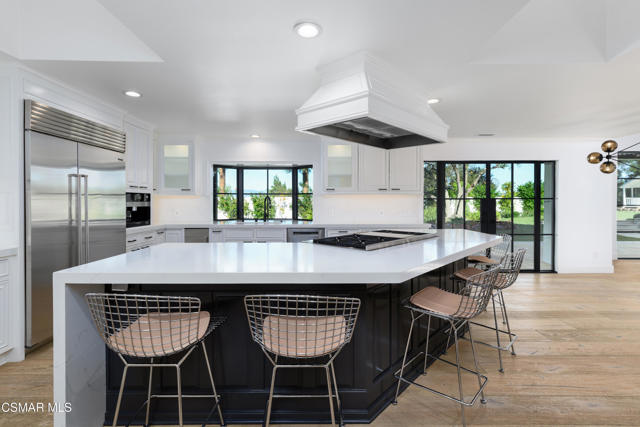 87 Pinecrest Road, Westlake Village CA: https://media.crmls.org/mediaz/22a02e8e-8ac0-4d85-a192-ffe83f1b4812.jpg