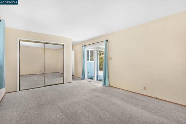 1801 Whitman Rd, Concord CA: https://media.crmls.org/mediaz/22a0eb07-56ba-4063-8236-93ea18c9758f.jpg