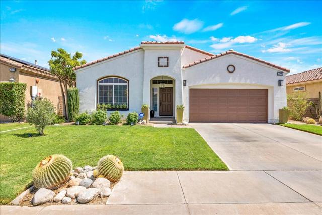 2090 Savanna Way, Palm Springs CA: https://media.crmls.org/mediaz/22a16b2f-8e3c-4241-8658-989624e1e93e.jpg