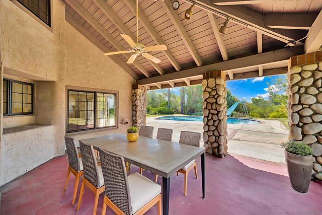 15235 Crestview Ct, Poway CA: https://media.crmls.org/mediaz/22a2599e-40d3-4361-a96b-1face0e6bc0d.jpg