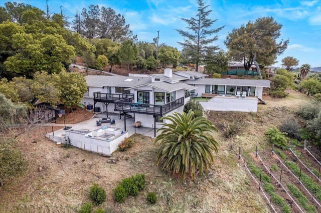 Image 16 of 79 For 20550 Buena Monte Drive