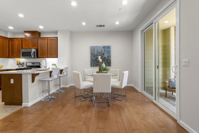 104 N Hummingbird Lane, San Mateo CA: https://media.crmls.org/mediaz/22a3b048-a64b-4c7b-9c4c-98409910a0c3.jpg