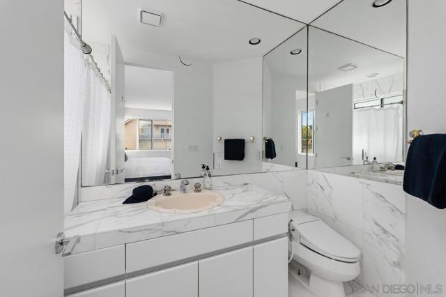 Image 34 of 50 For 25 Green Turtle Rd