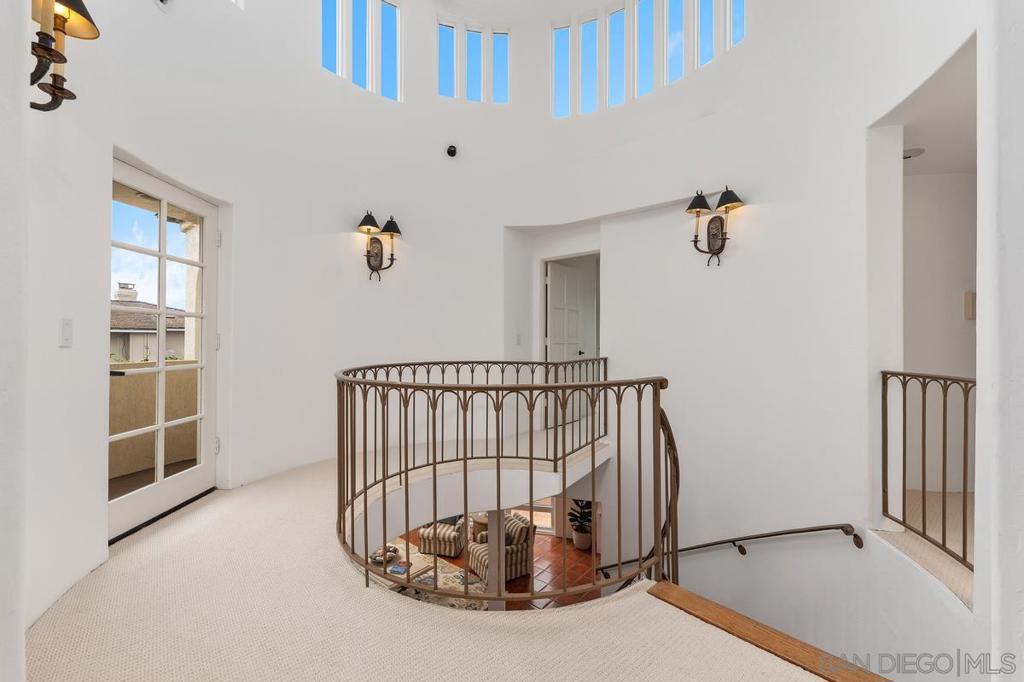 MLS #250037432SD image #32