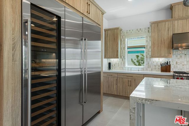 Image 10 of 63 For 75403 Mansfield Drive