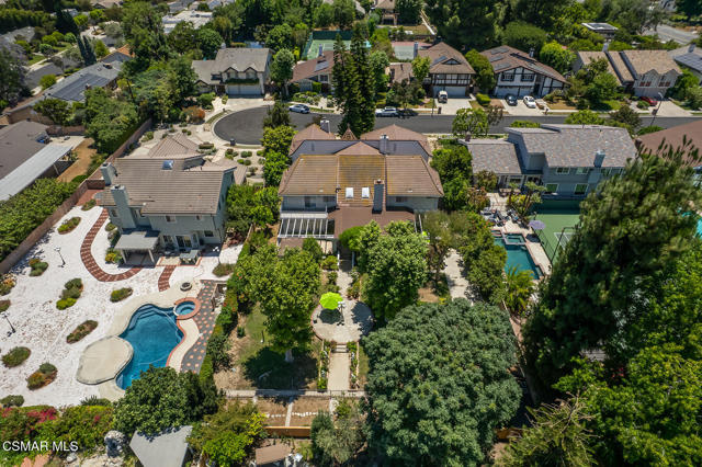 17627 Vincennes Street, Northridge CA: https://media.crmls.org/mediaz/22a8db5f-4309-4184-adfd-60664db86056.jpg