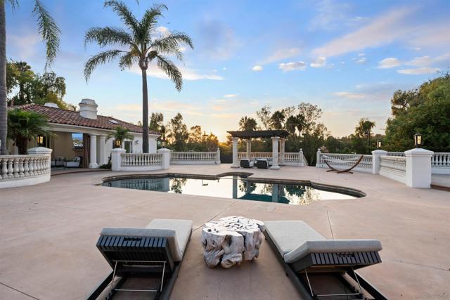 Image 33 of 75 For 6998 Rancho La Cima Drive