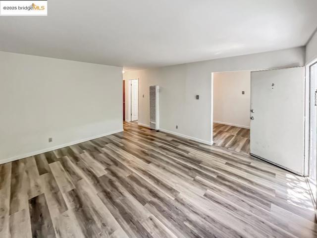 2741 Dwight Way, Berkeley CA: https://media.crmls.org/mediaz/22aa7a91-fb23-4c00-822f-302e7b0932bf.jpg
