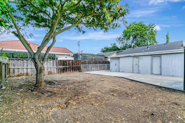 160 Talmadge Avenue, San Jose CA: https://media.crmls.org/mediaz/22ab8bcc-ee62-4d17-a326-1d41601f99a6.jpg