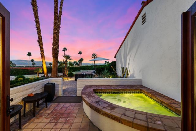 Image 56 of 75 For 40320 Via Entrada