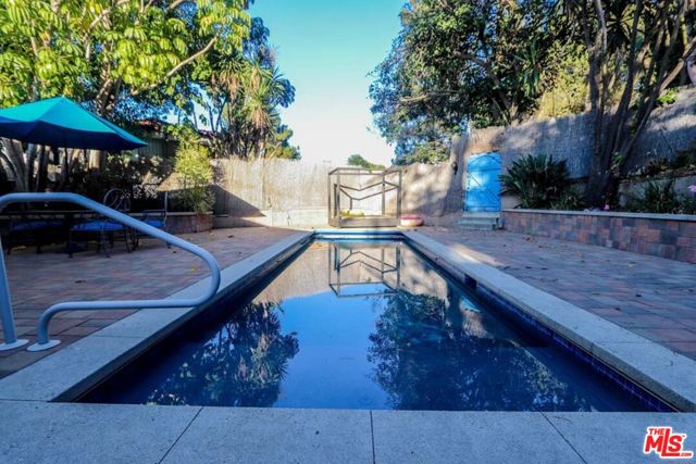 Image 3 for 3135 Oakcrest Dr, Los Angeles, CA 90068