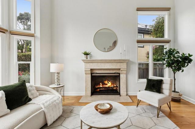 321 Eagle Trace Drive, Half Moon Bay CA: https://media.crmls.org/mediaz/22ac90ad-1dd6-452b-b483-afe04641f292.jpg