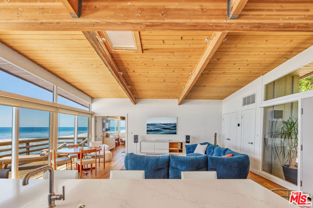 24246 Malibu Road photo 8