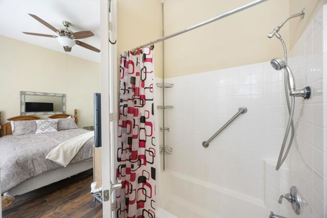 60284 Honeysuckle Street, La Quinta CA: https://media.crmls.org/mediaz/22aed9ee-cf9e-487a-8543-71e1aaaabaef.jpg