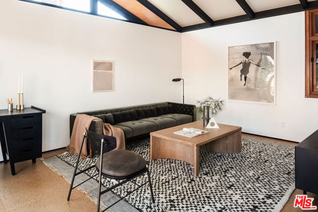 2050 La Fremontia Street, South Pasadena CA: https://media.crmls.org/mediaz/22af1a78-aab5-4f60-b28a-ff7a82f34574.jpg