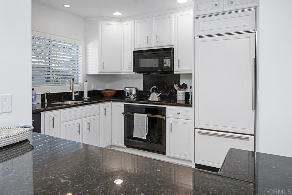 155 15th St - photo 18