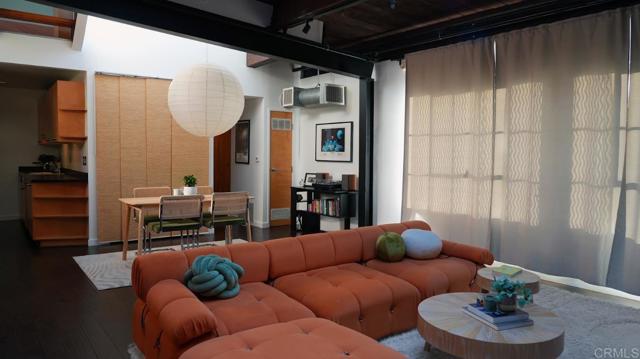 Detail Gallery Image 3 of 19 For 1250 Powell St #10,  Emeryville,  CA 94608 - 1 Beds | 1/1 Baths