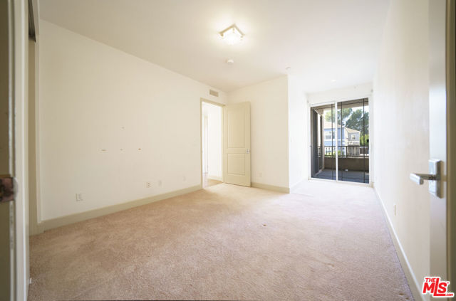 848 Irolo Street, Los Angeles CA: https://media.crmls.org/mediaz/22b0bb82-bc0a-4a29-817c-f30b3c0533d8.jpg
