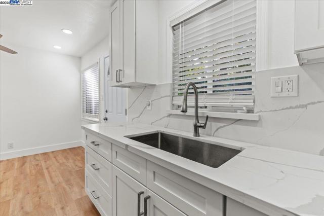 462 Craven Court, Hayward CA: https://media.crmls.org/mediaz/22b2c216-4753-45de-8758-9a3a7606f265.jpg