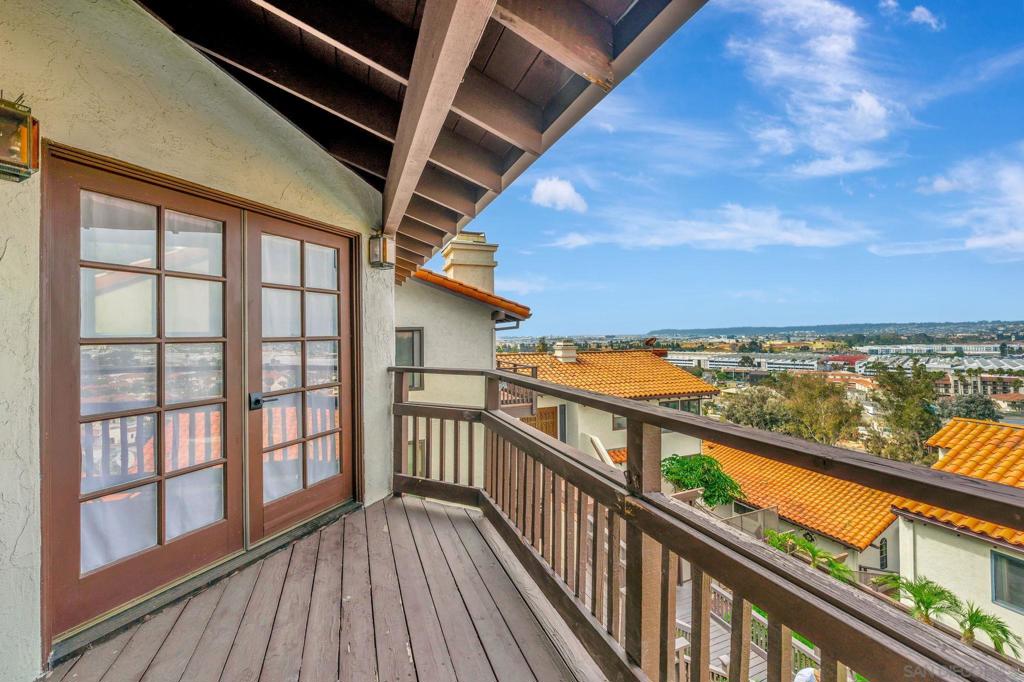 MLS #250037571SD image #25