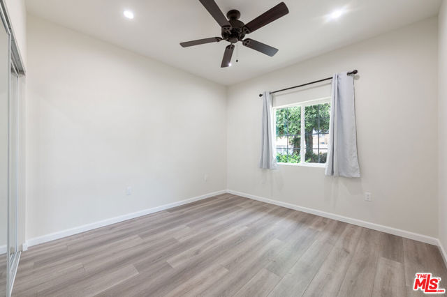 10136 Forbes Avenue, North Hills CA: https://media.crmls.org/mediaz/22b3d162-8718-46d0-8c6d-7b66095bf0a1.jpg