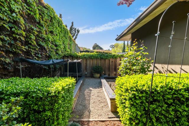 2606 Martinez Drive, Burlingame CA: https://media.crmls.org/mediaz/22b43d43-207e-4873-9fa9-c482aaf83237.jpg