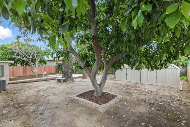 6433 Ralston Street, Ventura CA: https://media.crmls.org/mediaz/22b48d4a-a84b-4bdc-bbf4-4ad96506297a.jpg