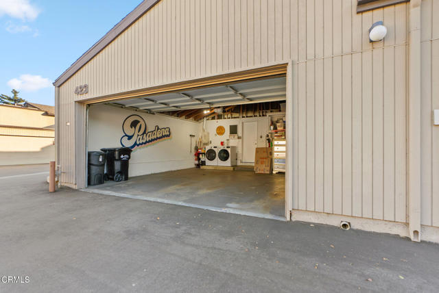 Detail Gallery Image 20 of 30 For 423 W Walnut St, Pasadena,  CA 91103 - 3 Beds | 2/1 Baths