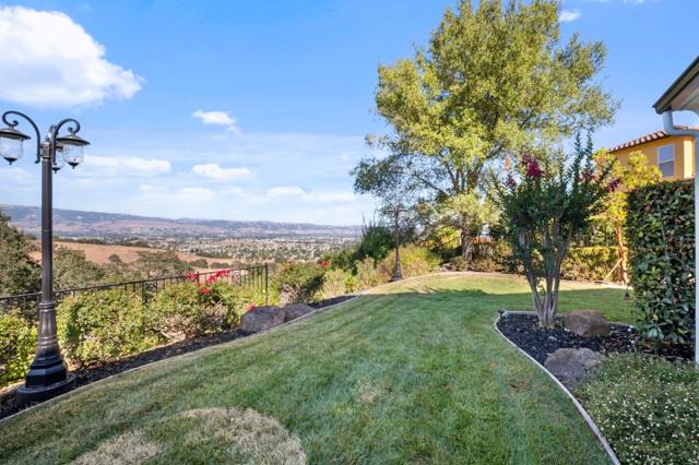 2325 Olea Court, Gilroy CA: https://media.crmls.org/mediaz/22b6dd11-c8df-4ebc-a118-35a6130ceef0.jpg