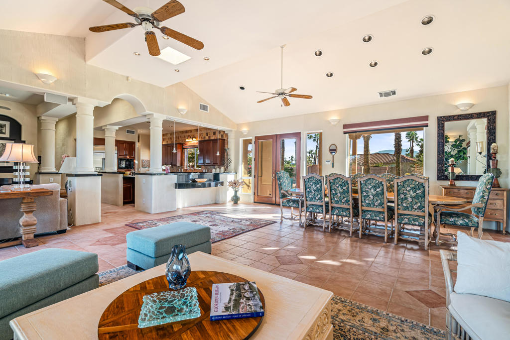 MLS #219138213DA image #4