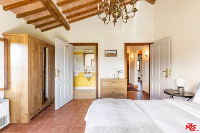 10 Via San Lorenzo, Umbria, ITALY,  CA: https://media.crmls.org/mediaz/22b7af3f-bb4a-4a29-a98e-b158d1bfc8ee.jpg