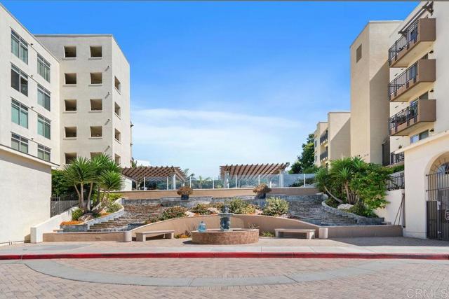 Image 40 of 62 For 1019 Costa Pacifica Way 1209