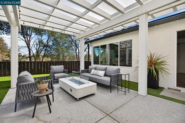 Image 40 of 51 For 1816 Meadow Ln