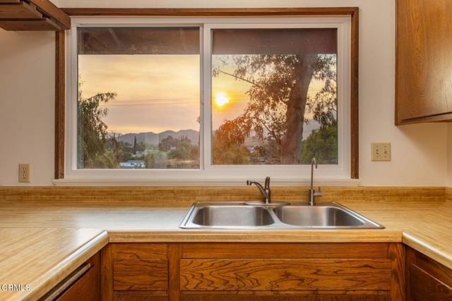 Detail Gallery Image 8 of 22 For 11220 N Ventura Ave, Ojai,  CA 93023 - 2 Beds | 1 Baths