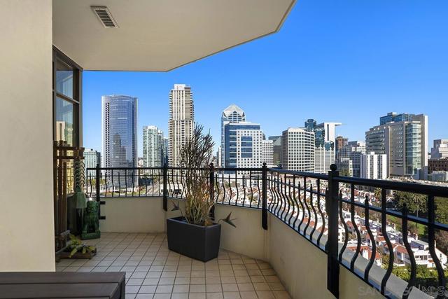 700 Harbor Drive, San Diego, California 92101, 2 Bedrooms Bedrooms, ,2 BathroomsBathrooms,Condominium,For Sale,Harbor Drive,250001369SD