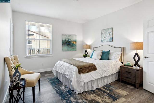 3240 Maguire Way, Dublin CA: https://media.crmls.org/mediaz/22bbd133-e796-4443-bbdd-68cfd669c150.jpg