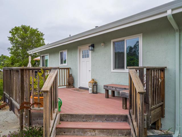 353 Allan Lane, Corralitos CA: https://media.crmls.org/mediaz/22bc8663-e759-46ef-bcc2-18a7778d5e6e.jpg
