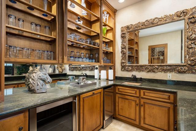 80780 Vista Bonita Trail, La Quinta CA: https://media.crmls.org/mediaz/22bca099-9e8d-447c-a47c-f1fd0fa5bbab.jpg